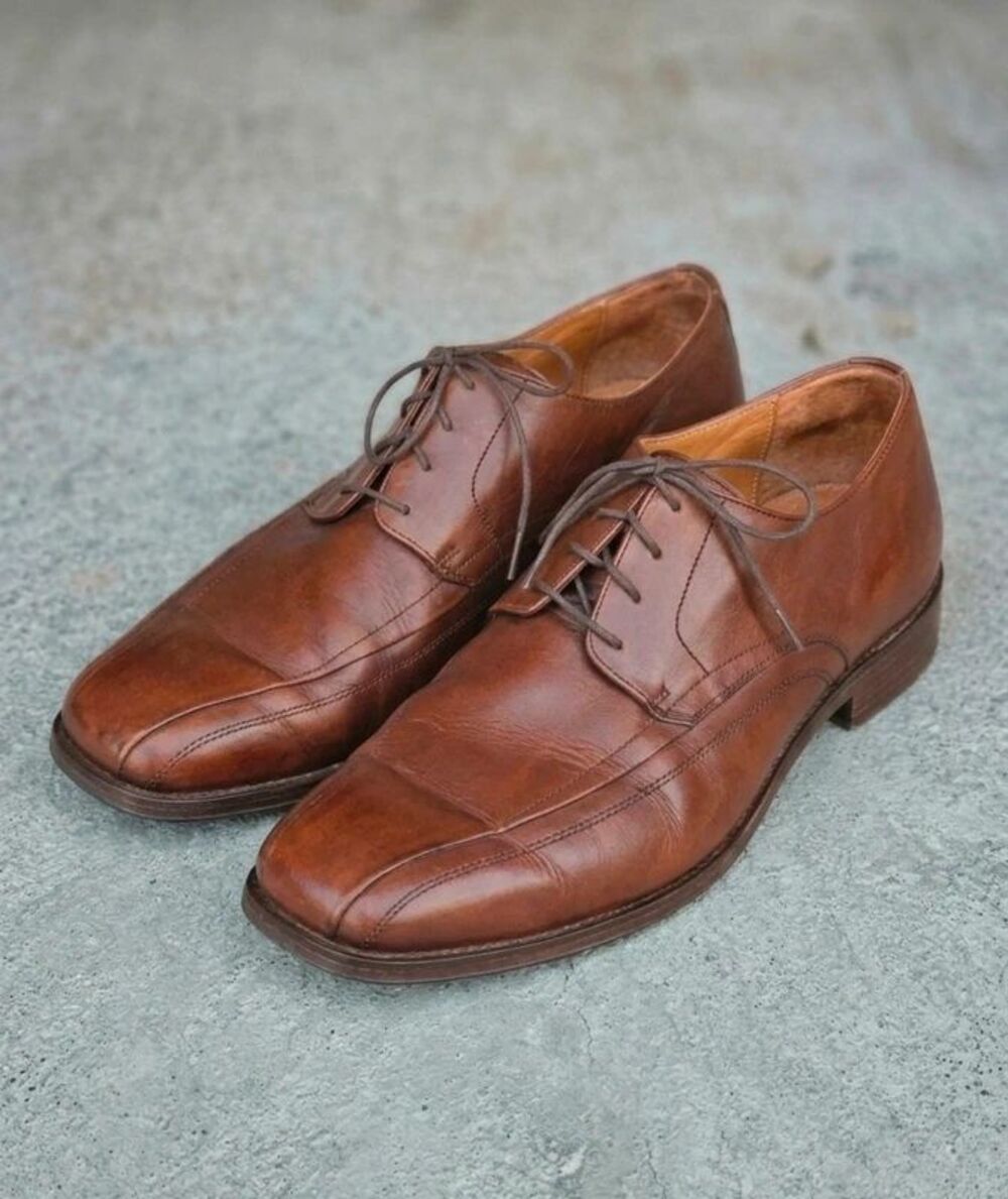 Johnston & Murphy Brown Leather Bicycle Toe Oxford Dress Shoes – Men's Size 13M